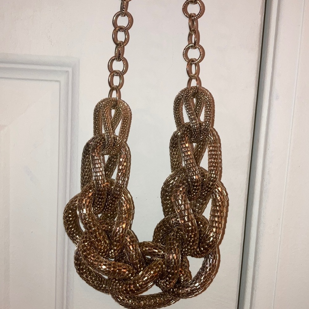 Gold faux necklace